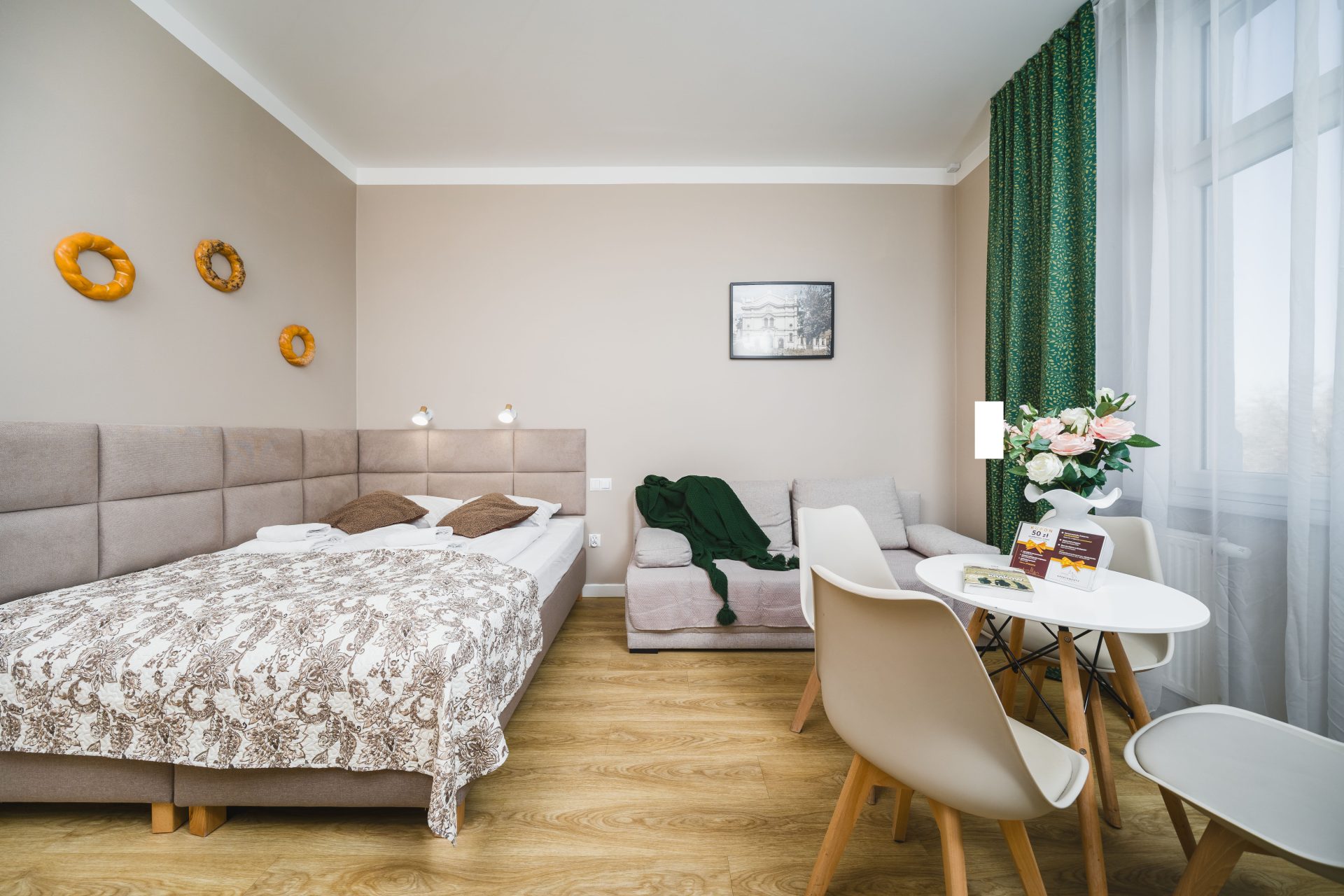 Bagel 32, ul. Dietla 5, Kraków: wnętrze studia